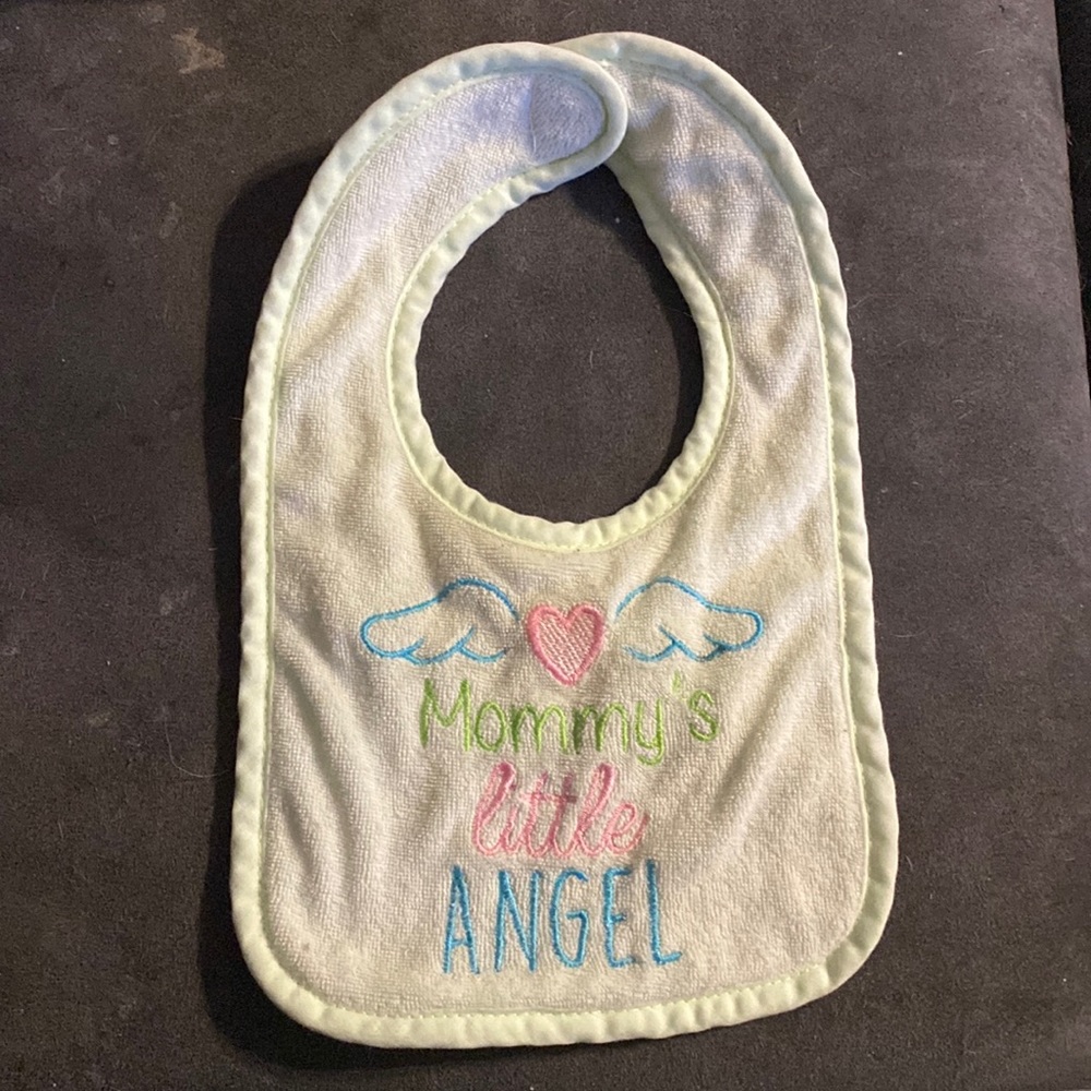 ASSORTED BABY GIRL LOT OF ITEMS